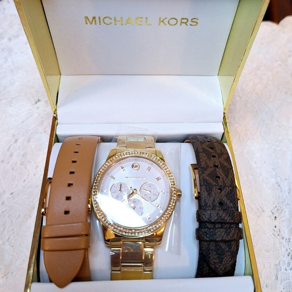 Michael Kors Oversized Alek Gold-Tone Watch Gift Set